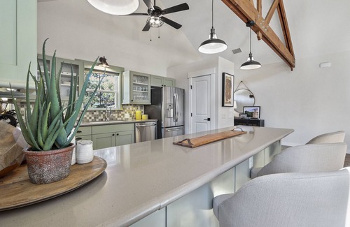 Dripping Springs House | Haydon House in Dripping Springs | Modern 2/2 with Relaxing Outdoor Living Space