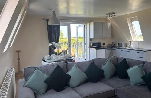 Riddlecombe Apartment | Hayes Lodge Coach House
