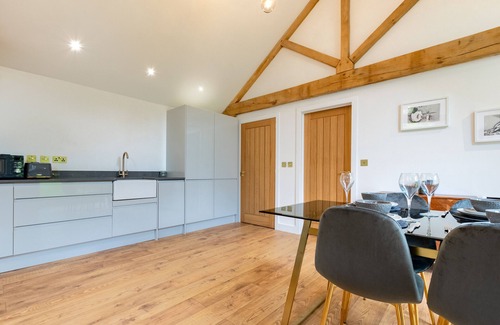 Stoke Holy Cross House | Hazel Barn - One Bedroom House, Sleeps 2