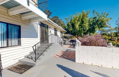 Nipomo House | Hazel Eyes