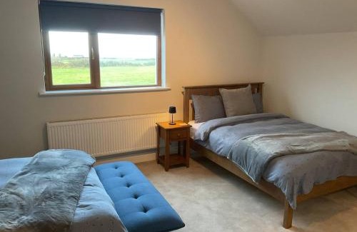 Dromore West Bed & Breakfast | Hazeltree Lodge