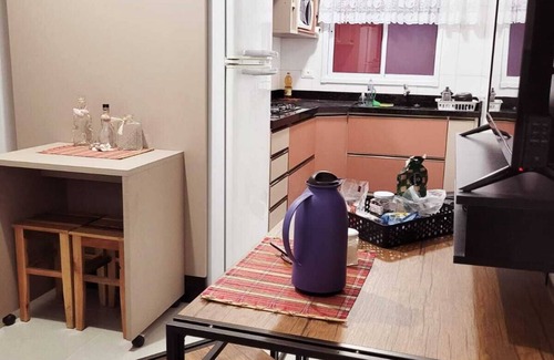 Indaia Apartment | HBH07 - Apartment in Indaiá, 100m from the sea. Wi-fi, TV, Equipped Kitchen, Ideal for Families