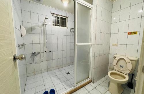 Fuxing District House | He Feng Homestay