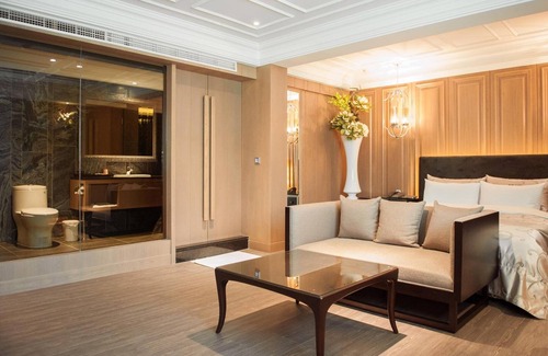 Xitun District House | HE&LE Design Hotel