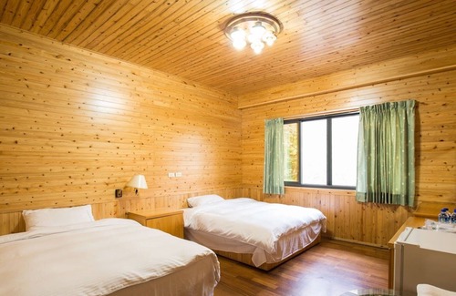 Lugu House | He Ya Leisure Land B&B