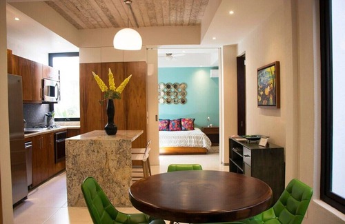 Proyecto escola Apartment | Heart of it all in Centro! Loft Style apt - Steps