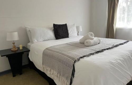 White River Villa | Heart of Numbi Villa