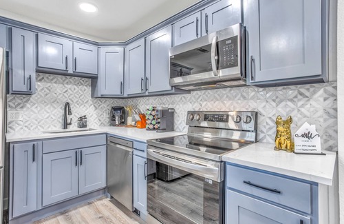 Corridor South House | Heart of OKC, Paseo & Asian District w/4BR & 3BA