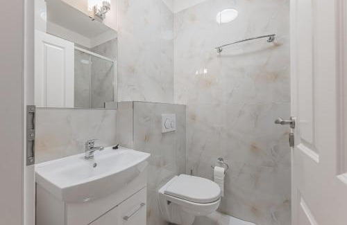 Nove Mesto Apartment | Heart of Prague Retreat 3