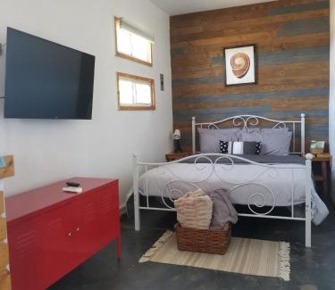 Valle de Guadalupe House | Heart of Ruta Del Vino, Cozy Casitas Pan y Vino!