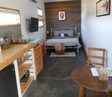 Valle de Guadalupe House | Heart of Ruta Del Vino, Cozy Casitas Pan y Vino!