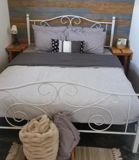 Valle de Guadalupe House | Heart of Ruta Del Vino, Cozy Casitas Pan y Vino!