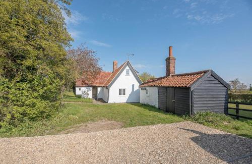 Woodbridge House | Heart's Ease in Dallinghoo nr Woodbridge