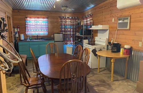 Alpine Cabin | Heart Valley Cabin, Rustic Cabin w/bunks for six