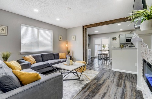 Stetson Hills House | Hearth Haven! Family Fun w/Hot Tub & Games