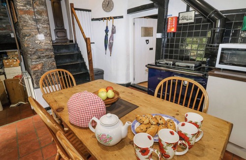 Brixham Cottage | Hearthstone East Cottage