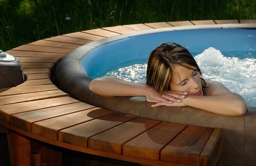 Burici Villa | HEATED OUTDOOR POOL + Spa Whirlpool + Sauna: Stone villa with private pool