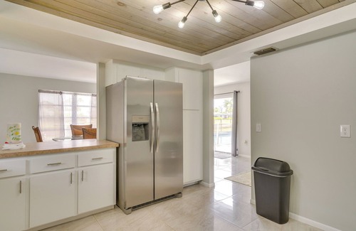 Oakland Hills Cottage | Heated Pool: Canal-front Rotonda West Retreat