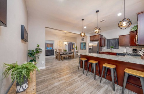 Mitman House | Heated Pool & Hot Tub/Central/4 BR 3+ BA