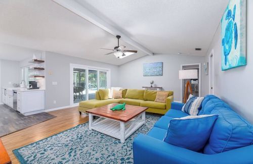 Melbourne Beach House | Heated Pool - New Listing-Pool Home- 1/2 block from Beach