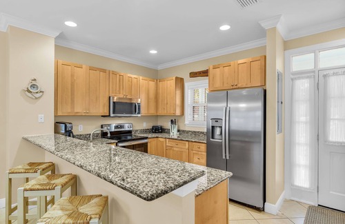 Key Colony Beach House | Heated Pool, Views, Vaca Cut , Gulf & Atlantic Access. Availability Nov + Dec