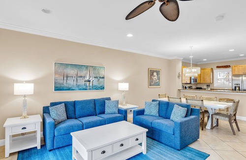 Key Colony Beach House | Heated Pool, Views, Vaca Cut , Gulf & Atlantic Access. Availability Nov + Dec