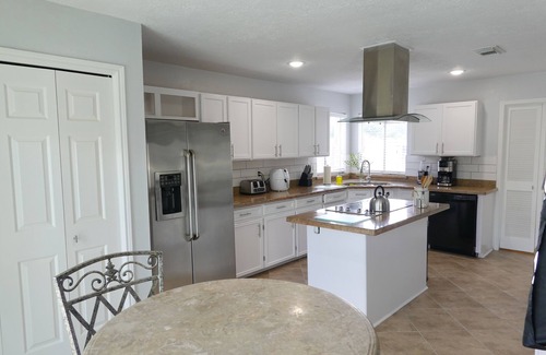 Meadows Place House | Heated private pool at The Stafford Oasis!