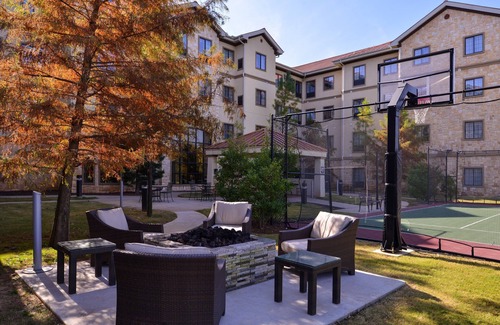Central Oklahoma City Condo | Heated Saltwater Pool. Hot Tub. Free Breakfast Buffet Daily.