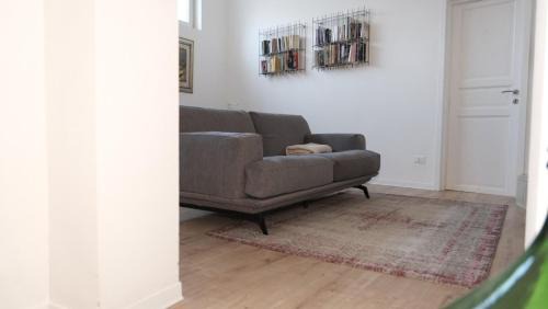 Mesagne House | Hecate