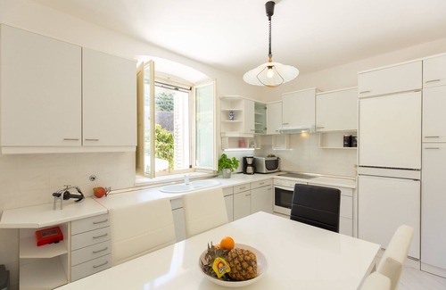 Pile Cottage | Hedera Estate, House Hedera V