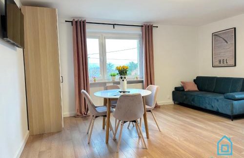 Borkowo Lostowickie Apartment | Hel Apartment- Tranquil Retreat, 15 Minutes to the Sea & Gdańsk City Center