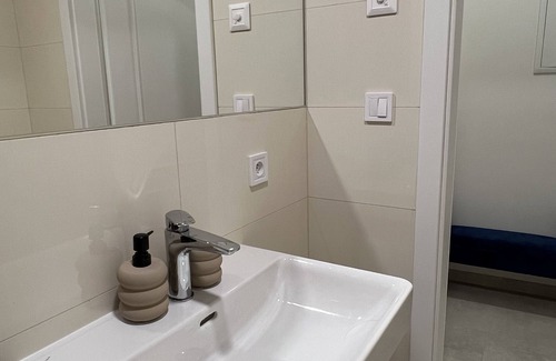 Karlin Apartment | Helen Homestay Florenc Newly Built Apartment