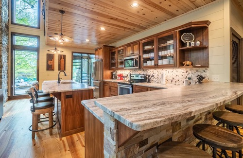 Helen Cabin | Helen's Newest & Most Luxurious - Located on the River & Walk to Downtown Helen