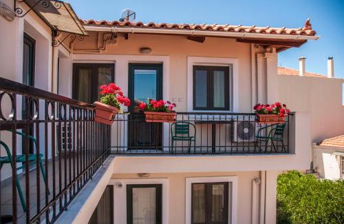 Lesvos Apartment | Heliotrope The Studios