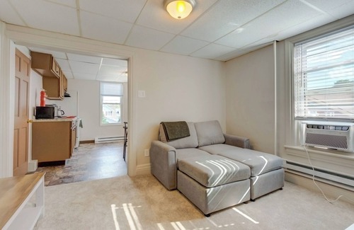 Hershey Apartment | Hell's Kitchen, Apt #1n1-bedroom apartment just a short walk to Hershey Theatre