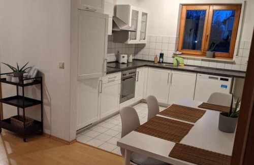 Nuertingen Apartment | Helle Terrassenwohnung am Waldrand