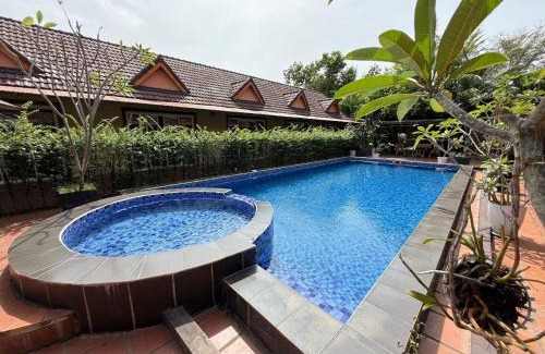 Kampot Hotel | Hello Kampot Resort