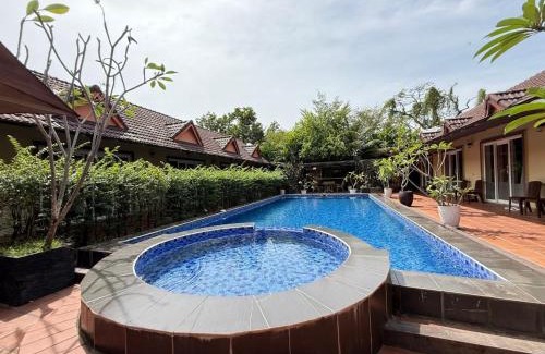 Kampot Hotel | Hello Kampot Resort