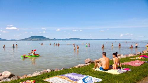 Balatonmariafurdo House | HelloMária