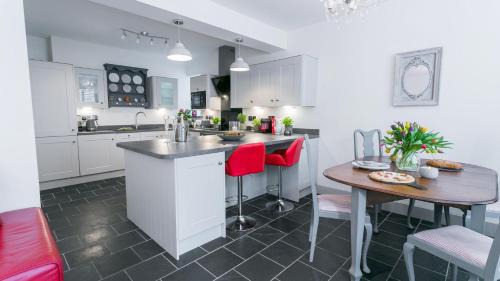 Nefyn House | Hen Bost Nefyn