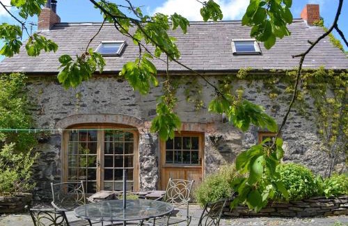 Bodorgan House | Hen Dy Goits