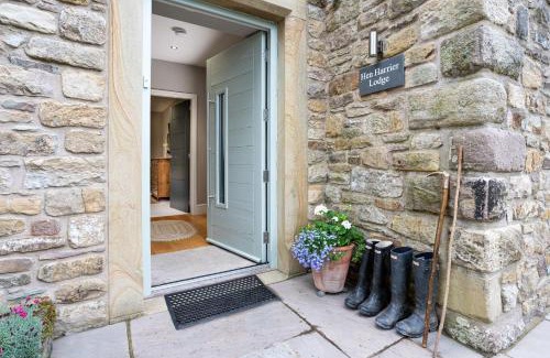 Dolphinholme House | Hen Harrier Lodge