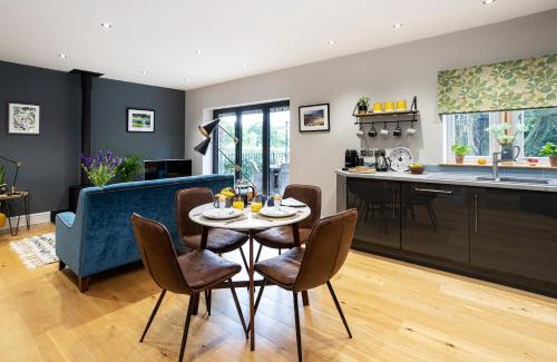 Dolphinholme House | Hen Harrier Lodge