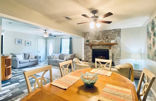 Milton House | Here Comes The Sun