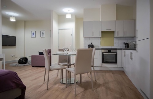 Hereford Apartment | HEREFORD CITY CENTRE – Apartment 7: Stylish Studio in City Centre, Sleeps 2