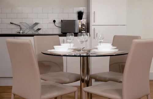 Hereford Apartment | HEREFORD CITY CENTRE – Apartment 7: Stylish Studio in City Centre, Sleeps 2