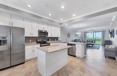 Punta Gorda Condo | Heritage Landing Golf and Country Club 2 Bedroom Condo (27 Night Minimum)