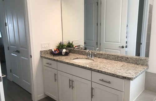 Punta Gorda House | Heritage Landing- New 3 bedroom stunning bungalow with new furniture/appliances.