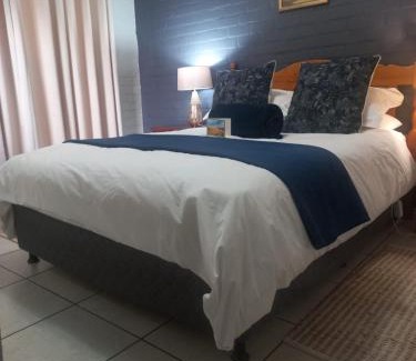 Voelklip House | Hermanus 13 on 2nd Guest Rooms