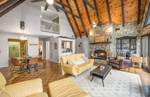 Taylorsville Cottage | Heron's Cove Cottage